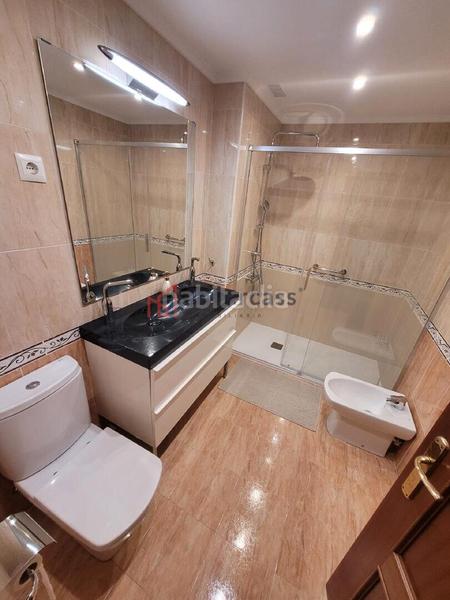 Foto dd4bfd8f-f2f4-4051-ba34-2a8da1912442. Casa a schiera con riscaldamento parcheggio in Cotolino Castro - Urdiales