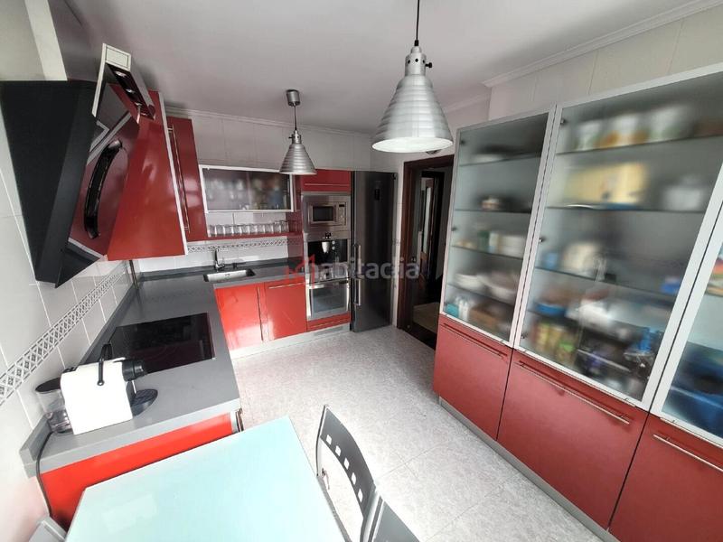 Foto e6334156-7698-4ace-991c-5ef77d4e8e34. Casa a schiera con riscaldamento parcheggio in Cotolino Castro - Urdiales