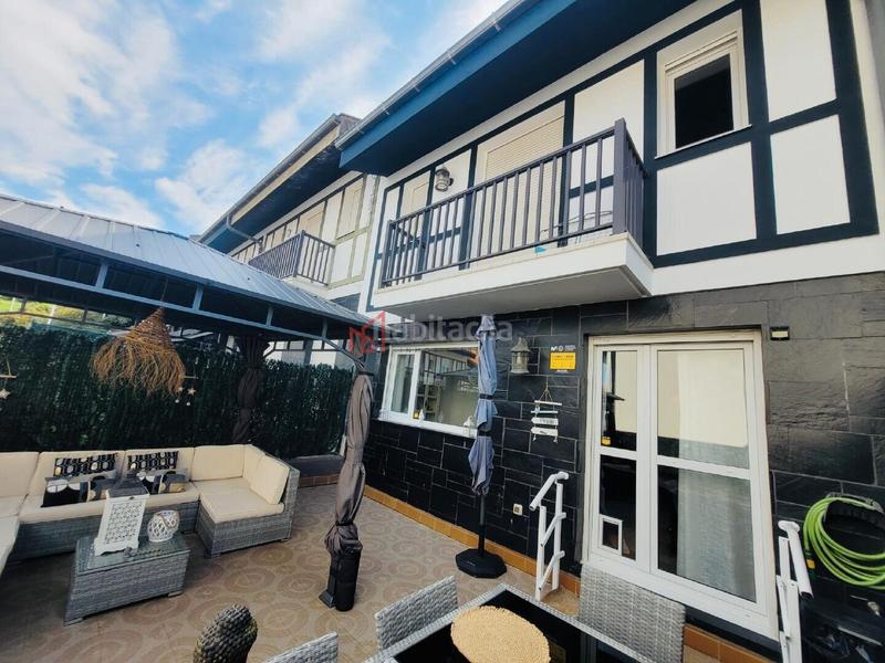 Foto 34908b6a-0c67-458a-9cad-135107adddab. Casa adosada en Cotolino Castro - Urdiales