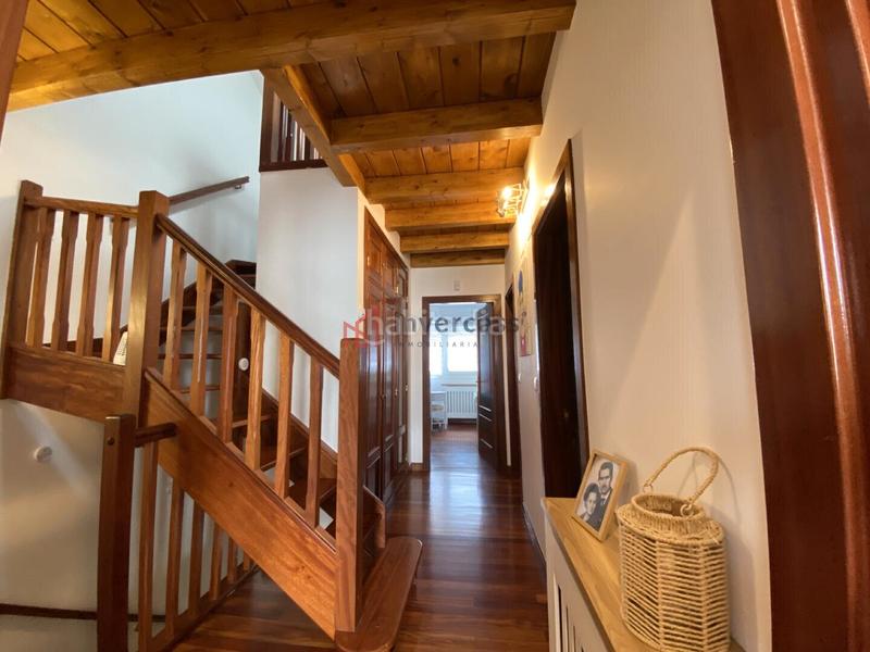 Foto 16a0dd6c-4a23-4533-9033-8e621e5066df. Maison jumelée avec chauffage parking dans Cotolino Castro - Urdiales