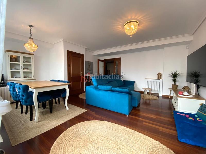 Foto 192e68f0-3b53-4080-86f1-2ec5a8454e5e. Semi detached house with heating parking in Cotolino Castro - Urdiales