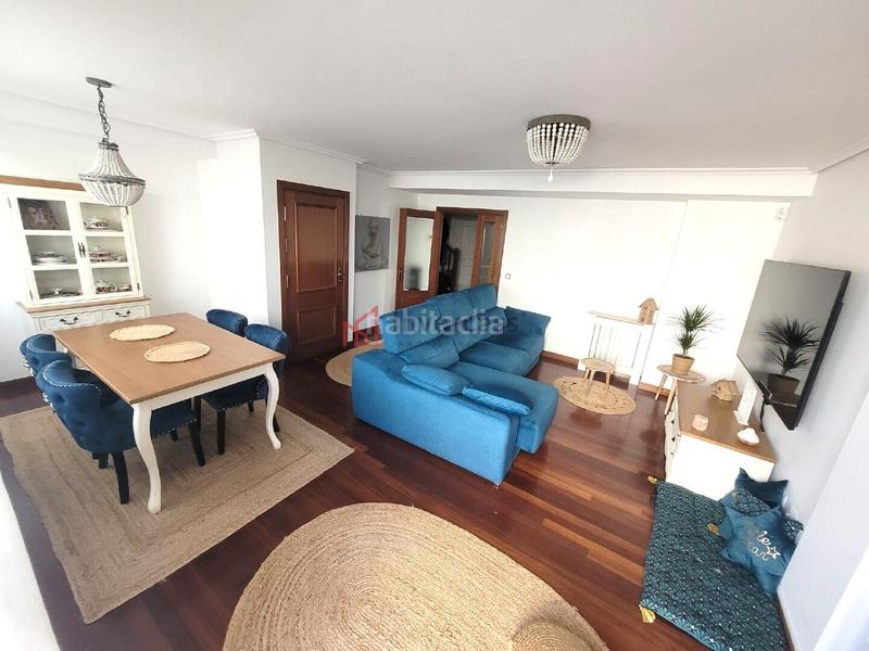 Foto 9203c30a-d76e-4b50-a766-436d5438d919. Semi detached house with heating parking in Cotolino Castro - Urdiales