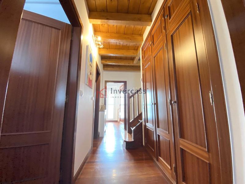 Foto f219dd00-46da-44fb-9535-52b75eb010fa. Semi detached house with heating parking in Cotolino Castro - Urdiales