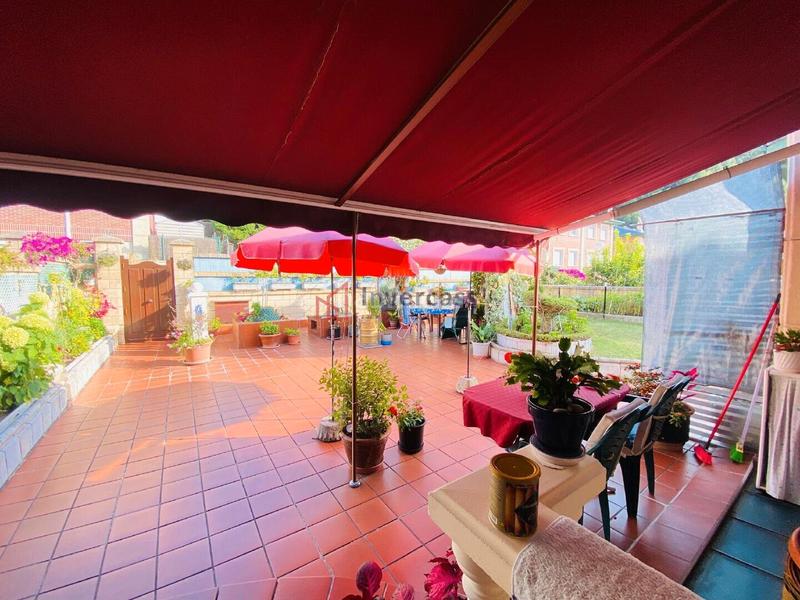 Foto ffdf9199-bbab-498f-a7c3-58848968a2ef. Casa a schiera con riscaldamento parcheggio piscina in Castro - Urdiales