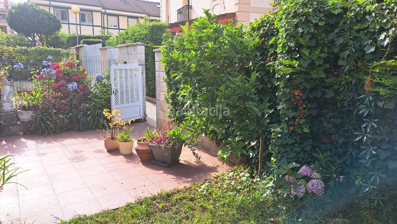 Foto 0df290c9-f57d-4a2e-981b-673e0a566131. Casa bifamiliare con riscaldamento parcheggio in Mioño-Santullán Castro - Urdiales