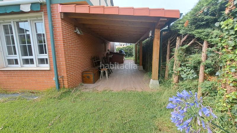 Foto 96c8c550-6dea-4954-8ad7-5490b4b68965. Casa bifamiliare con riscaldamento parcheggio in Mioño-Santullán Castro - Urdiales
