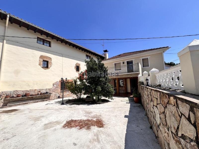 Foto 735f6c19-1497-4f50-baf4-006057eba592. Casa en Otañes-Talledo Castro - Urdiales