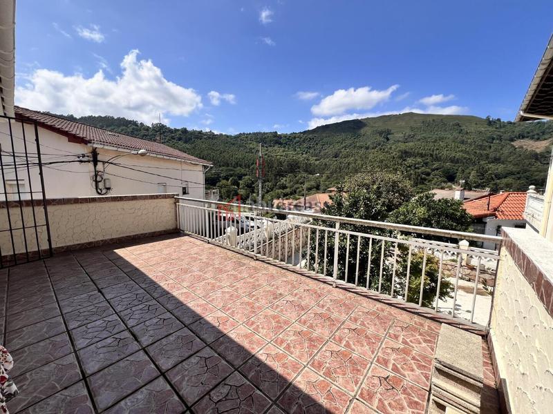 Foto b8fe8625-d1c6-44da-bd5b-f2448c999bb6. Casa en Otañes-Talledo Castro - Urdiales