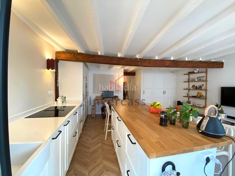 Foto 24f325b6-484c-4f90-b86a-a18e7dfa0d98. Piso inmobiliaria invercass vende precioso apartamento en el corazón de castro urdiales. en Castro - Urdiales