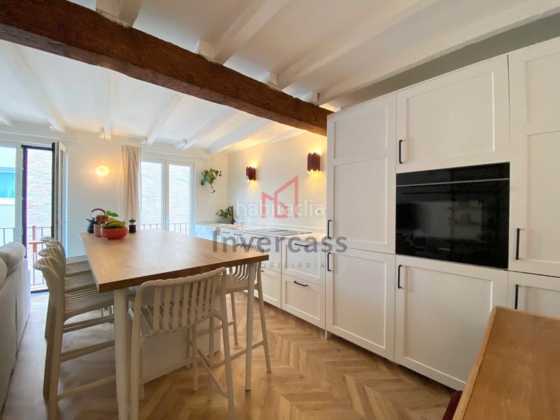 Foto 448ecdbf-83d8-4af8-84c2-e8e7704b14aa. Piso inmobiliaria invercass vende precioso apartamento en el corazón de castro urdiales. en Castro - Urdiales