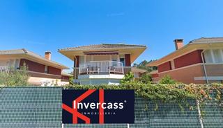 Chalet in Barrio Laiseca