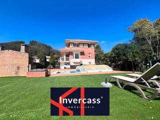 Xalet  Barrio smano. Gran chalet independiente en la zona de samano