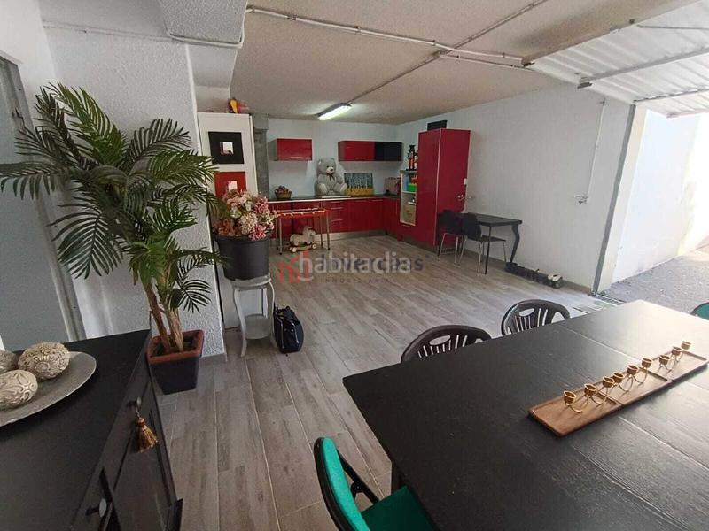 Foto 1d4d3919-1194-44d0-8d12-1a230745d75a. Casa a schiera con riscaldamento parcheggio piscina in Castro - Urdiales