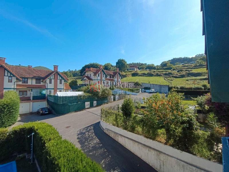 Foto f9bddcff-7a3b-4010-a369-9de56383d21f. Casa a schiera con riscaldamento parcheggio piscina in Castro - Urdiales