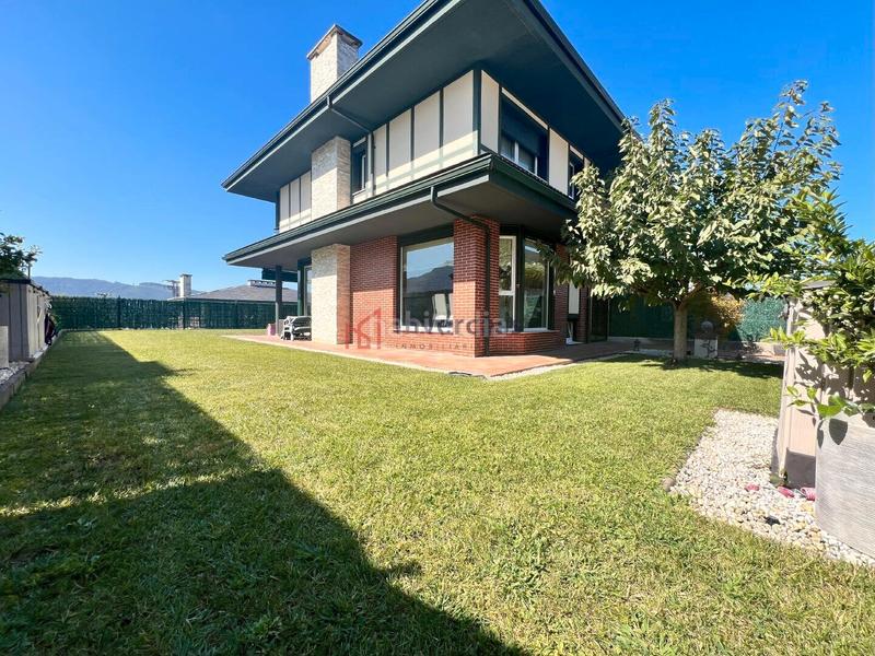 Foto d77072e6-ff34-458a-91fa-94e9174e05d6. Chalet en Mioño-Santullán Castro - Urdiales