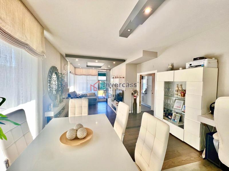 Foto bc13319a-d2ab-4eae-9a31-e6ba0bed1f20. Xalet amb calefacció aparcament piscina a Mioño-Santullán Castro - Urdiales