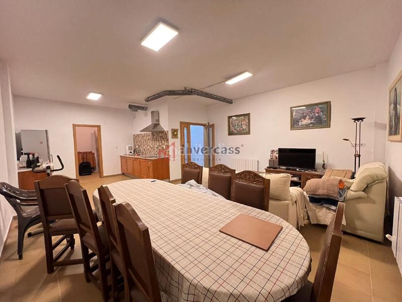 Foto a17259ed-8ee7-4919-8e7c-b0ac6fe0af54. Casa aparellada amb calefacció aparcament piscina a Castro - Urdiales