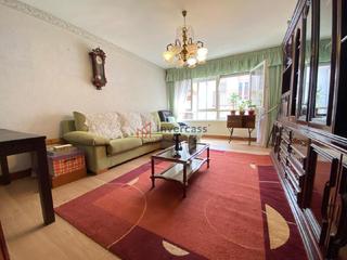 Appartement à Centro. Piso de tres habitaciones en el corazon de castro urdiales