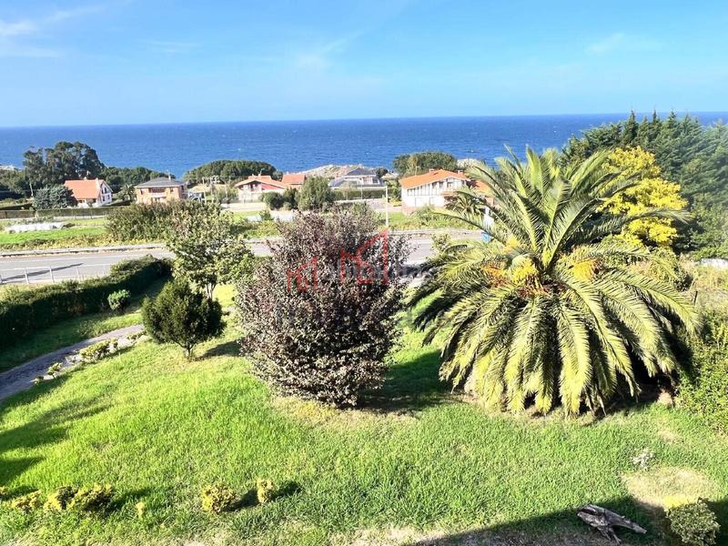 Foto 01b4eb8d-ddd1-4dc5-995d-57fbc16dacd9. Chalet avec parking dans Oriñón- Allendelagua Castro - Urdiales