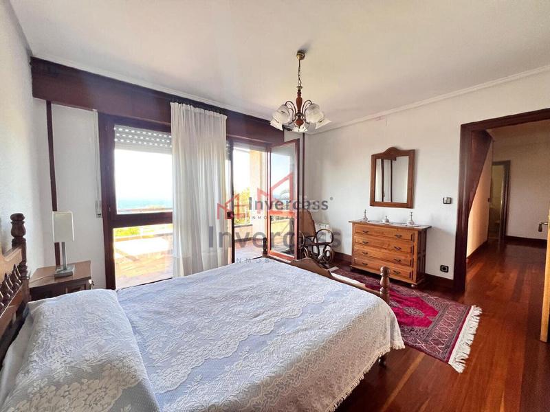 Foto 12e59ed1-b25b-46f9-8d97-1121ac00dae4. Chalet avec parking dans Oriñón- Allendelagua Castro - Urdiales