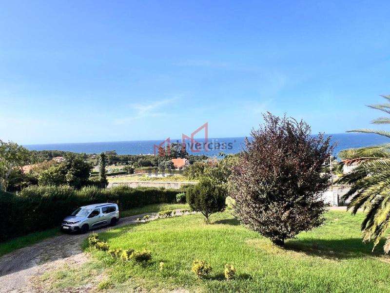 Foto 6b3791bb-615c-47bb-b45b-f70ee95c971c. Chalet avec parking dans Oriñón- Allendelagua Castro - Urdiales