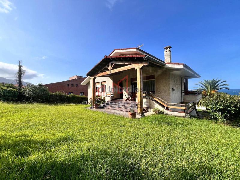 Foto 921e365d-80a6-4bc6-b747-994ea99e8836. Chalet avec parking dans Oriñón- Allendelagua Castro - Urdiales