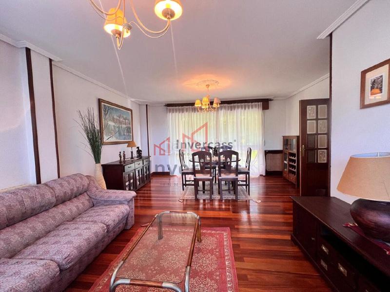 Foto a5b2394c-62d9-4c5c-8a4b-f24a895106d7. Chalet avec parking dans Oriñón- Allendelagua Castro - Urdiales