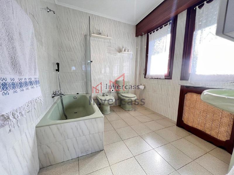 Foto ac52e9f5-96ad-4ee8-b41f-7d8665801bb6. Chalet avec parking dans Oriñón- Allendelagua Castro - Urdiales