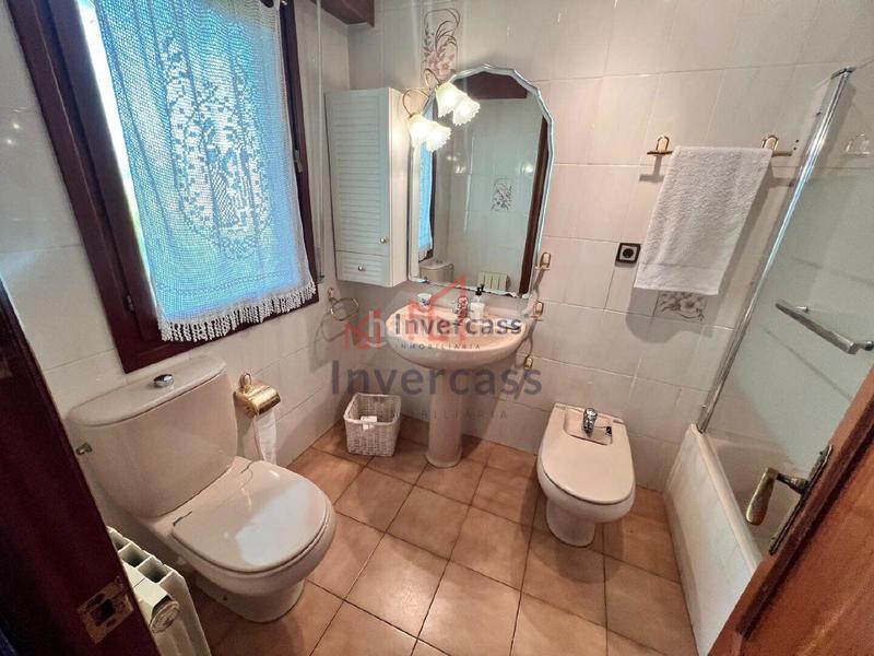 Foto b13fdcdc-4140-44ba-b2db-6eeb7494f8ab. Chalet avec parking dans Oriñón- Allendelagua Castro - Urdiales