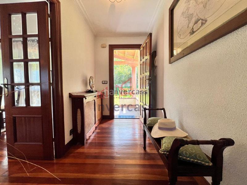 Foto edf35ddf-70b8-4003-bb3b-0444706a571c. Chalet avec parking dans Oriñón- Allendelagua Castro - Urdiales