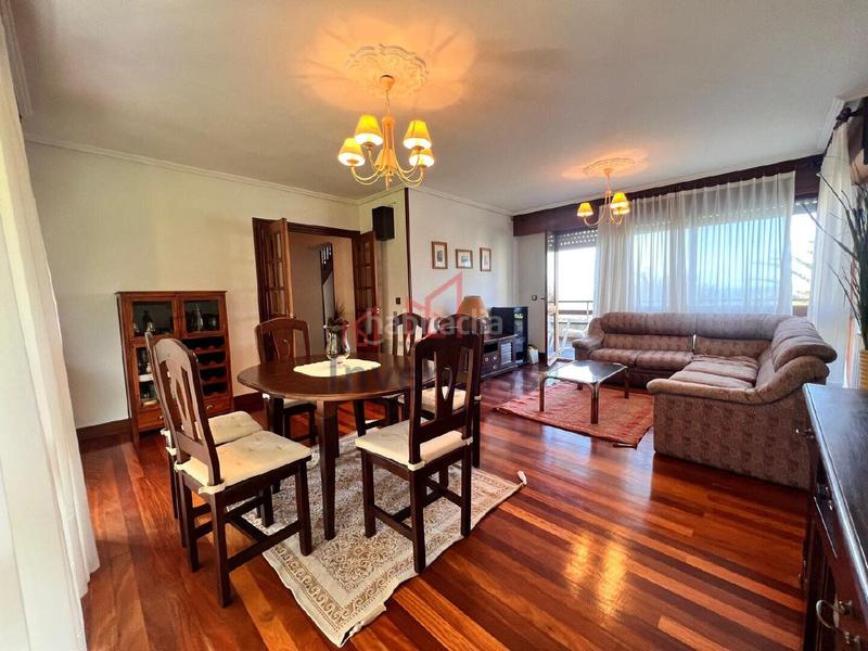 Foto f60b956f-10c8-4cce-ac9b-2cf159dd96bb. Chalet avec parking dans Oriñón- Allendelagua Castro - Urdiales