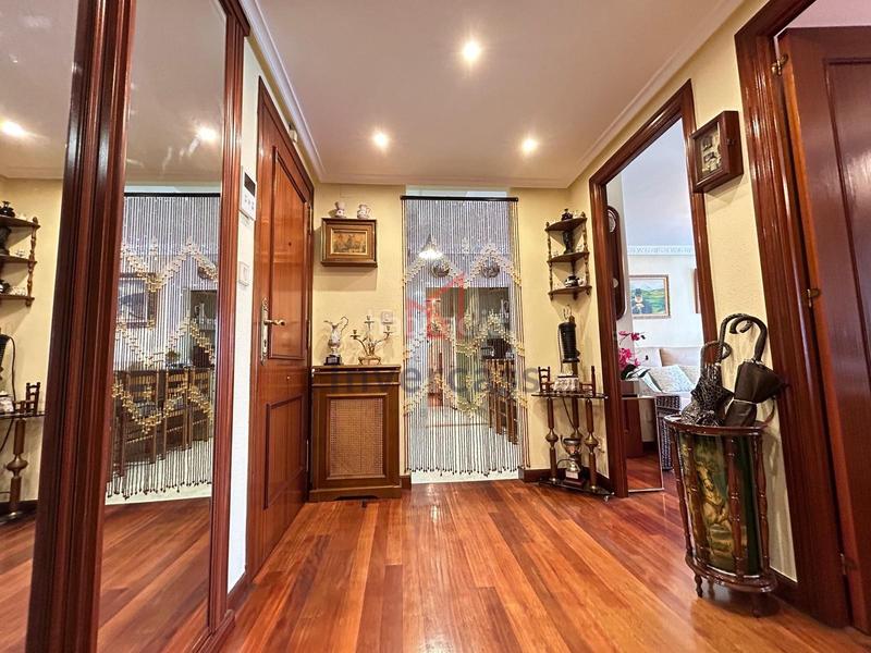 Foto 07ac8516-ee5f-4f3e-bc99-59e120bb68d0. Apartament amb calefacció piscina a Brazomar Castro - Urdiales