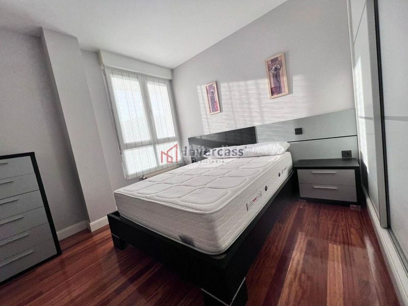 Foto 39ac3518-cb53-4b30-b5b3-3e2e70ec9dcc. Pis amb aparcament piscina a Playa Ostende Castro - Urdiales