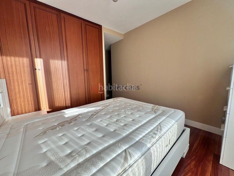 Foto 4a5cd043-b3fd-4ced-bd56-8c658c340d26. Pis amb aparcament piscina a Playa Ostende Castro - Urdiales