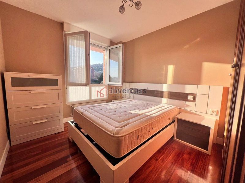 Foto e9bcb0ac-9c0a-4239-b93c-0a20ebd79fdf. Pis amb aparcament piscina a Playa Ostende Castro - Urdiales