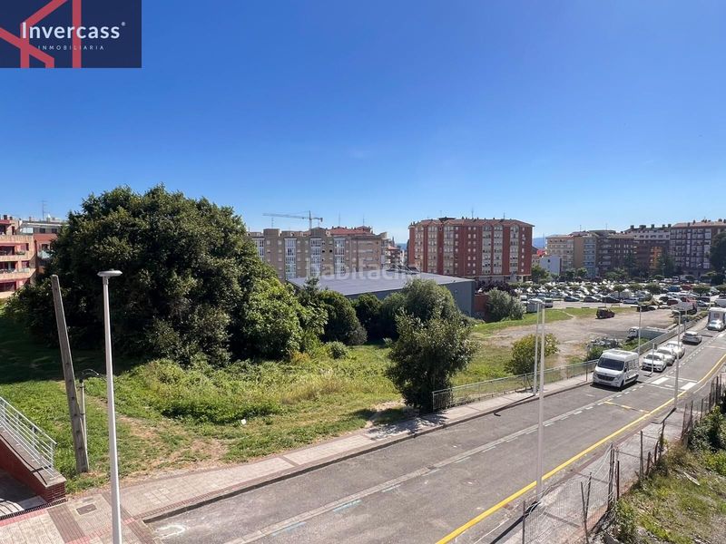 Foto 7115e6d5-da2f-41ae-b243-0d353f17bb28. Pis amb calefacció aparcament a Centro Castro - Urdiales