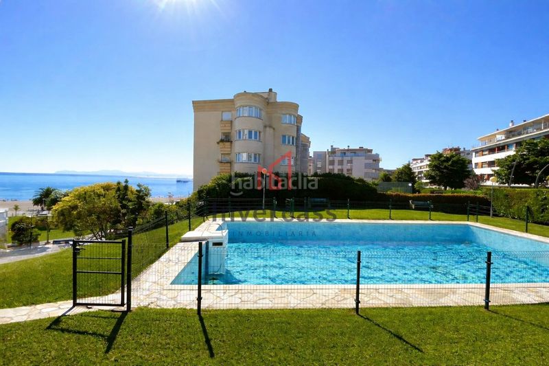 Foto c7b61578-74aa-4fd4-adac-d957983a8bd0. Piso en Playa Ostende Castro - Urdiales