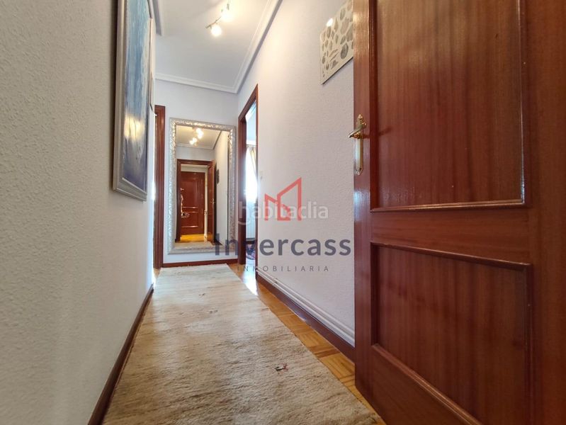 Foto fc0b7d0c-4d4c-4aec-bdcd-325407b2bee6. Piso en Playa Ostende Castro - Urdiales