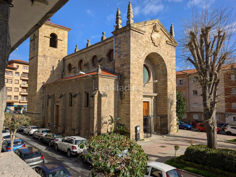 Foto 035906c6-a29f-4c5b-a7e7-4a6b89b9c7b5. Pis a Centro Castro - Urdiales