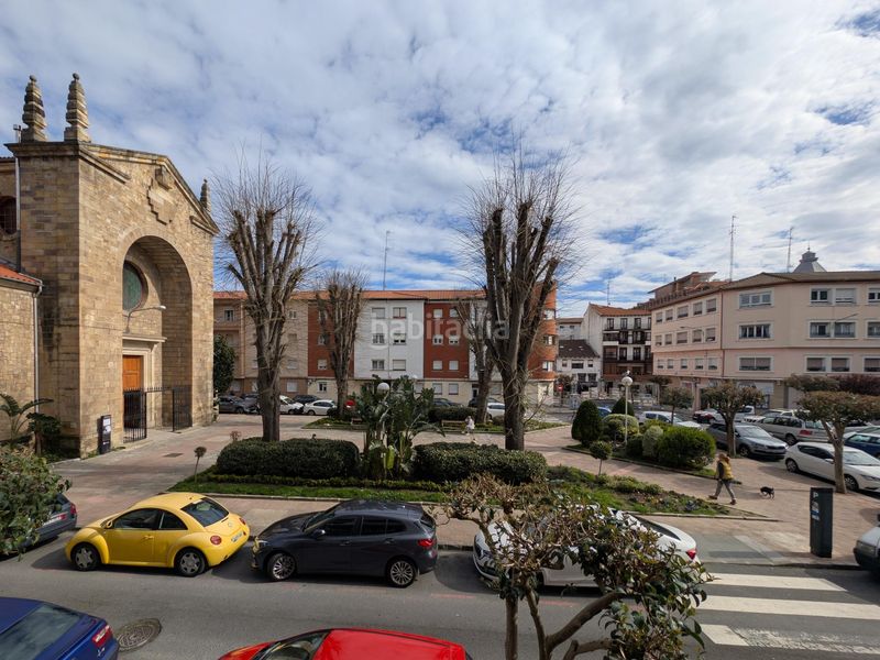 Foto cb090cf2-628e-439f-b092-58ad7f278e36. Pis a Centro Castro - Urdiales