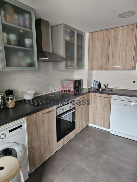 Foto b47bad6b-74f7-4eee-a38a-f994ad26a28d. Pis amb aparcament piscina a Cotolino Castro - Urdiales