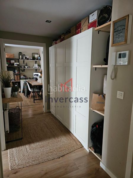 Foto ee4cf0dc-7817-4d3e-82f4-c4b6e9a8417f. Pis amb aparcament piscina a Cotolino Castro - Urdiales