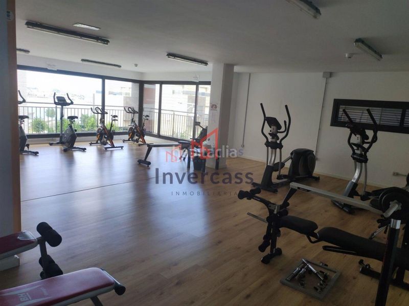 Foto f72dc53b-0ff9-463b-a48c-5a00fa9d02e2. Pis amb aparcament piscina a Cotolino Castro - Urdiales