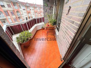Etagenwohnung  Calle silvestre ochoa. Apartamento a escasos metros de la playa de ostende