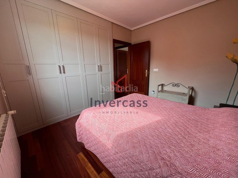 Foto 871098f5-73c2-4df2-85a0-65600488d0e2. Casa adossada amb calefacció aparcament a Oriñón- Allendelagua Castro - Urdiales