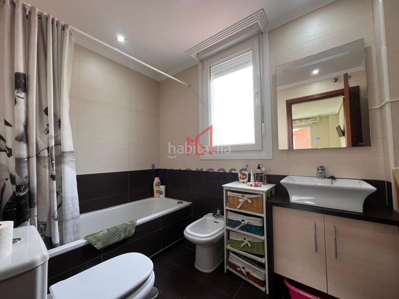 Foto c31a8804-a82b-4487-a26d-0c40df05d2c3. Casa adossada amb calefacció aparcament a Oriñón- Allendelagua Castro - Urdiales
