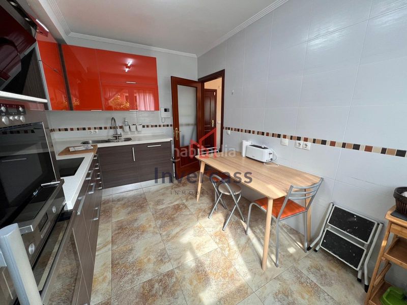 Foto c9af6054-0d88-4c03-aa85-32835f6af3f0. Casa adossada amb calefacció aparcament a Oriñón- Allendelagua Castro - Urdiales