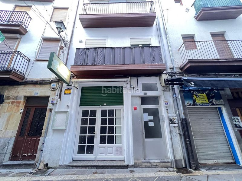 Foto 22c6be10-ab02-4996-842e-f5997281f5cd. Local comercial a Centro Castro - Urdiales