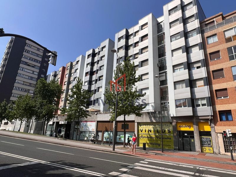 Foto c201d9dd-ffb3-4e43-a1d9-1158a0d0e6c6. Flat with heating in Basurtu Bilbao
