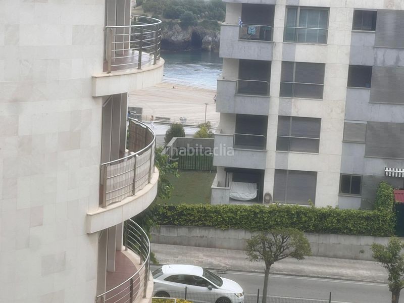 Foto dca89d34-55f3-4cd8-a313-1f2575bcca71. Pis amb calefacció aparcament piscina a Playa Ostende Castro - Urdiales
